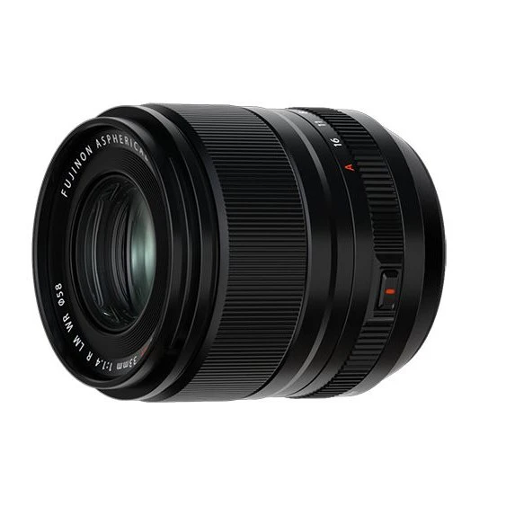 Fujiflm XF 33mm f/1.4 R LM WR Lens (Black)-01