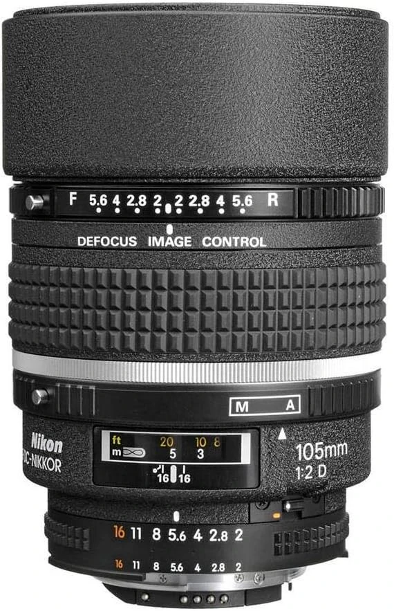 Nikon AF 105mm f2 D DC Lens-02