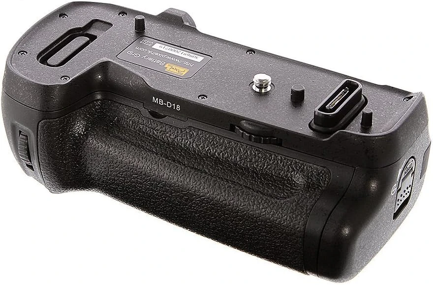 Nikon MB-D18 Battery Grip for Nikon D850-01