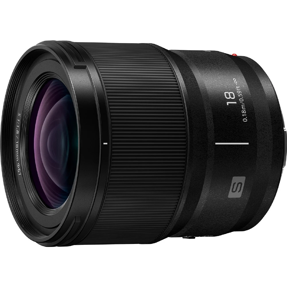 Panasonic LUMIX S 18mm f/1.8 Lens-01