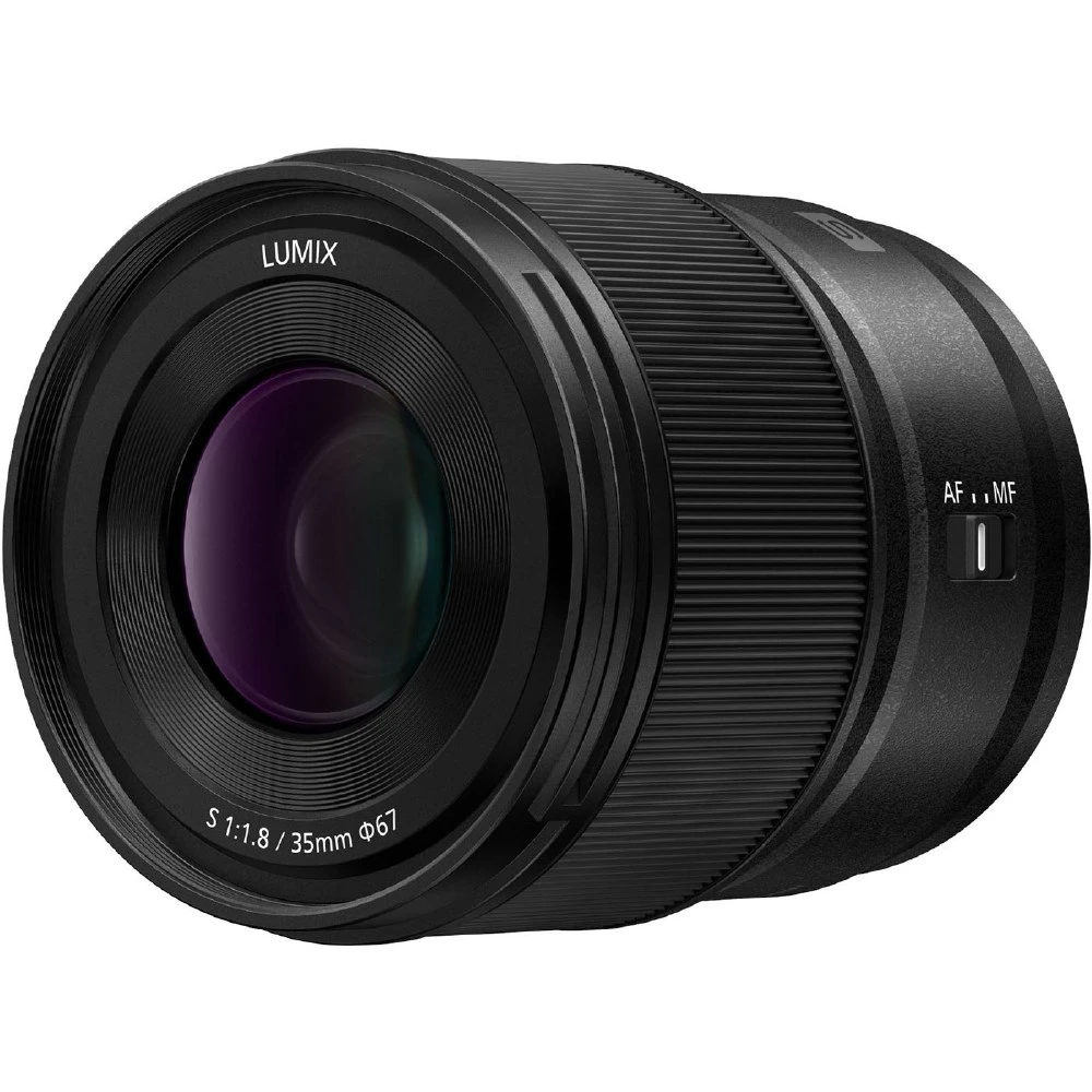 Panasonic LUMIX S 35mm f/1.8 Lens-02