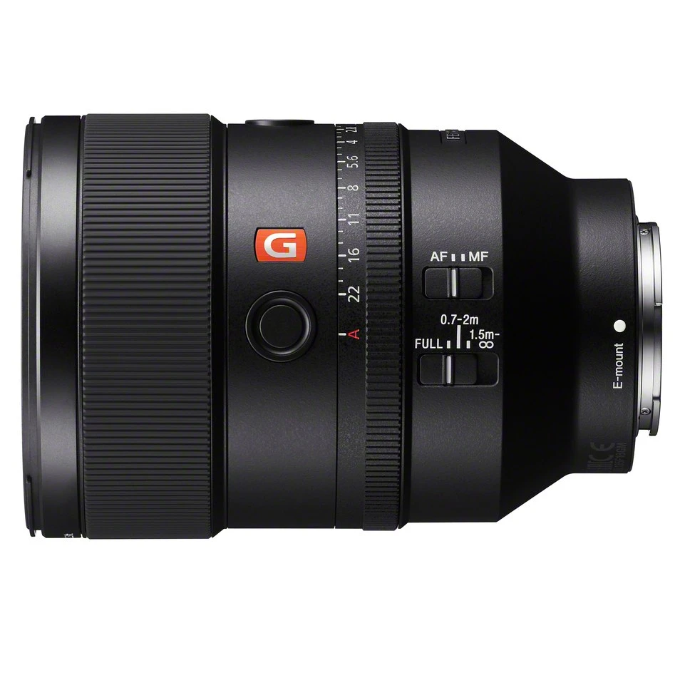 Sony FE 135mm f/1.8 GM Lens (SEL135F18GM)-02