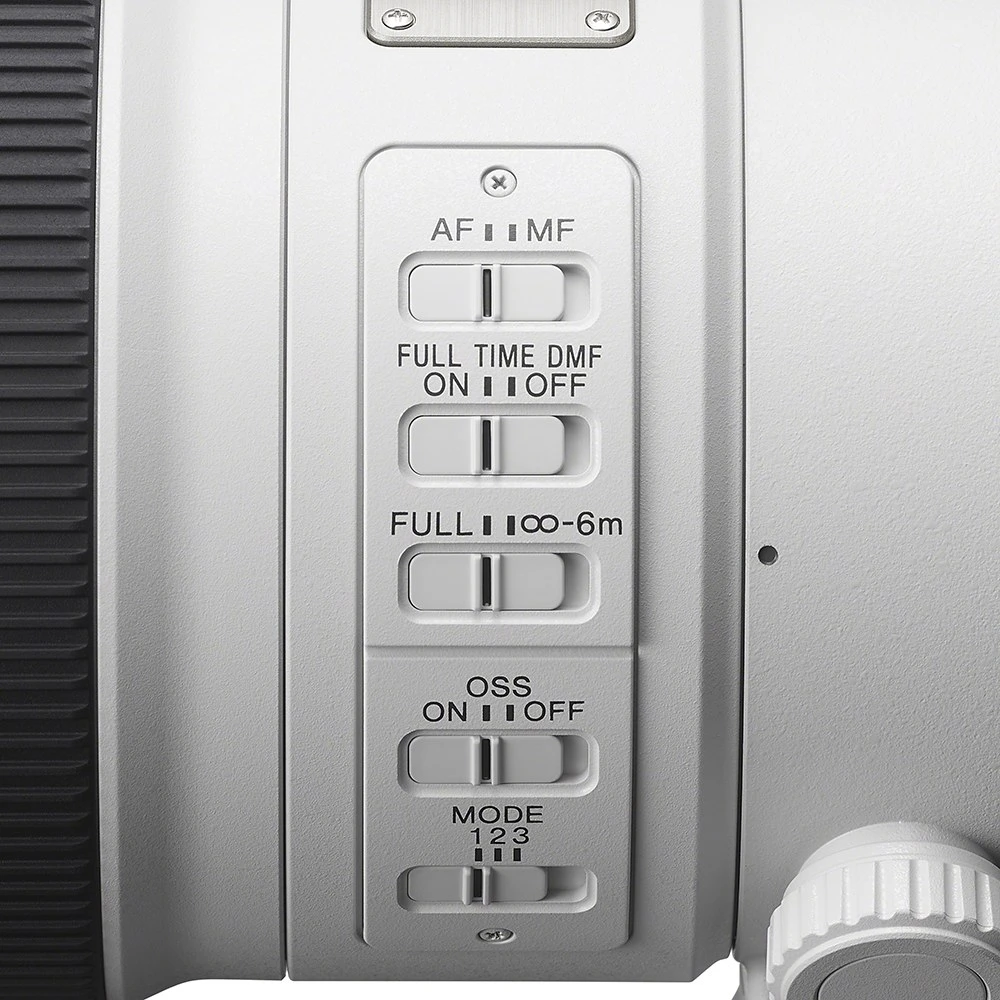 Sony FE 300mm f/2.8 GM OSS Lens (SEL300F28GM)-05