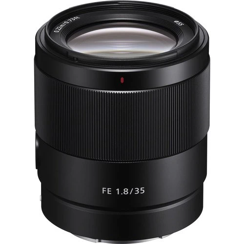Sony FE 35mm f/1.8 Lens (SEL35F18F)-01