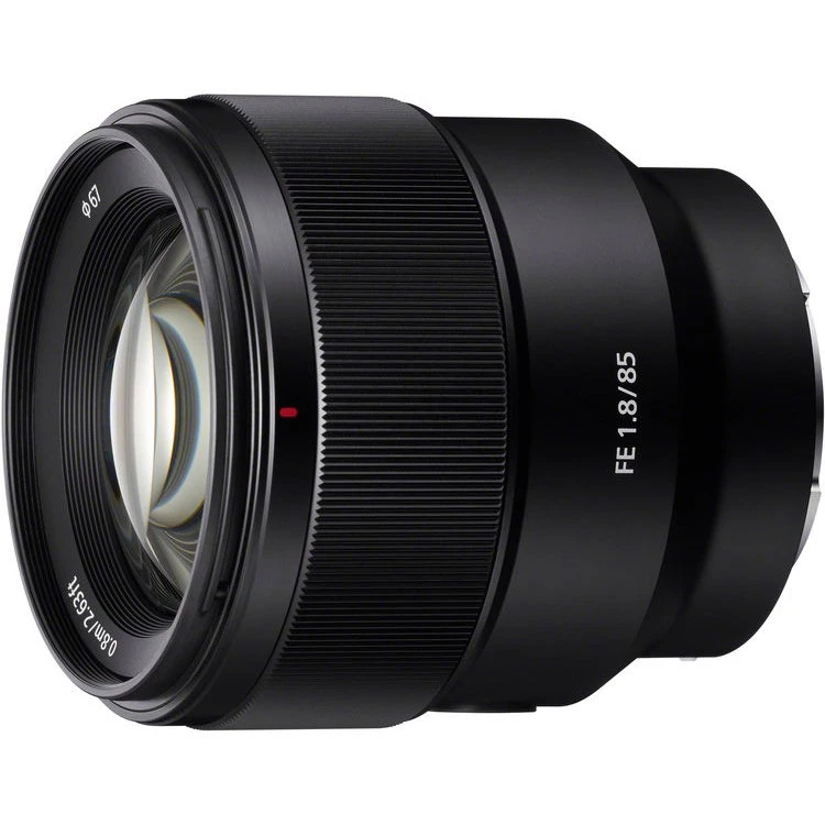 Sony FE 85mm f/1.8 Lens (SEL85F18)-01