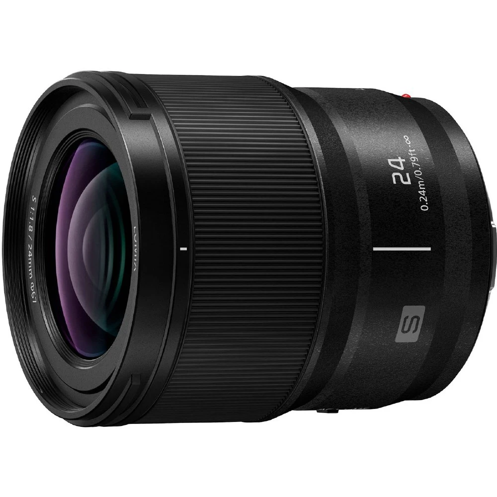 Panasonic LUMIX S 24mm f/1.8 Lens-03